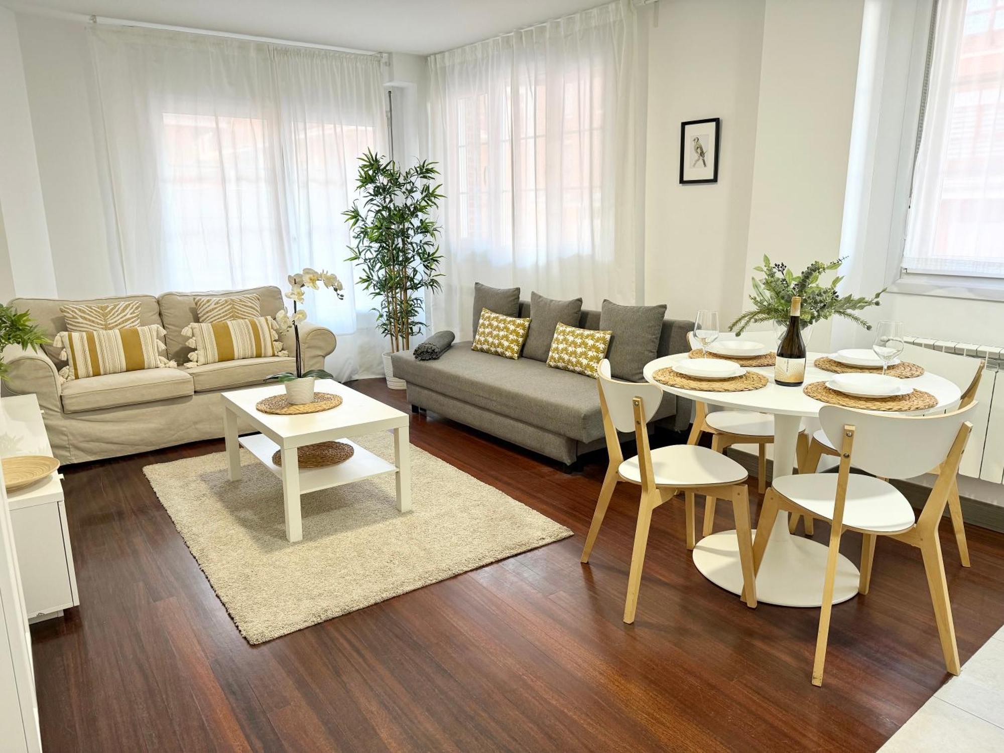 Castro Holidays - Centrico Piscina Urbanizacion Garaje Gratis กาสโตร-อูร์เดียเลส ภายนอก รูปภาพ