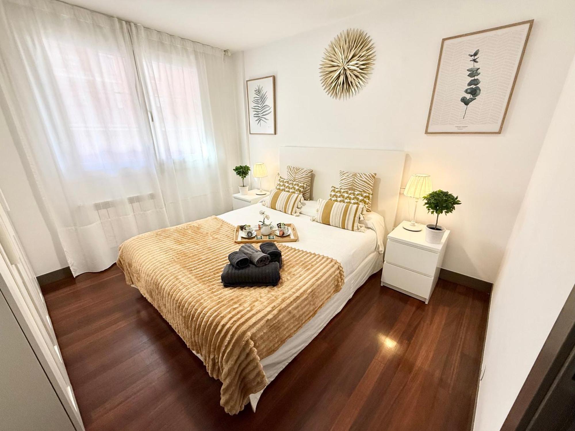 Castro Holidays - Centrico Piscina Urbanizacion Garaje Gratis กาสโตร-อูร์เดียเลส ภายนอก รูปภาพ